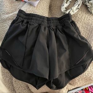 black lulu shorts!